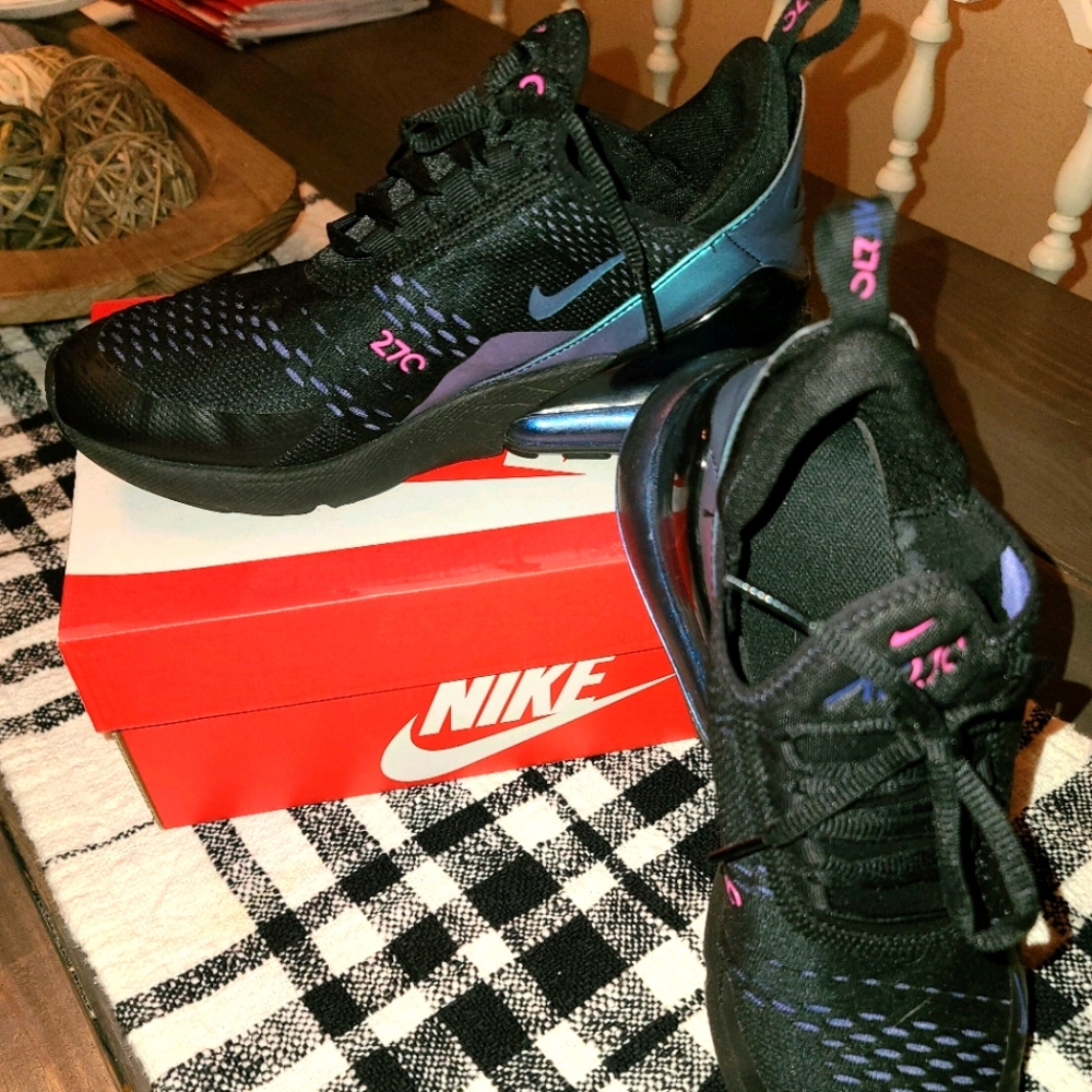 Nike Air Max 270
